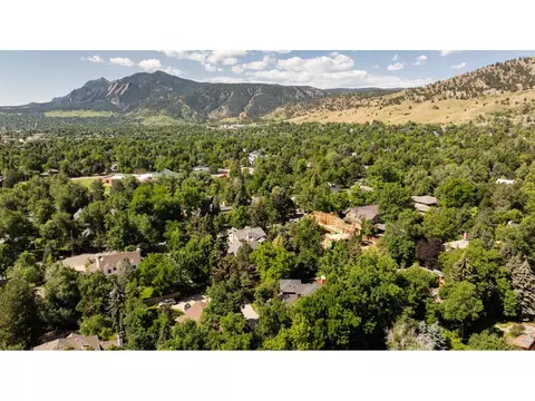 View/Area - 1127 Juniper Ave, Boulder, CO 80304 photo 3 of 7