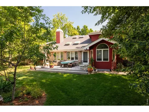 Exterior - 1127 Juniper Ave, Boulder, CO 80304 photo 6 of 11