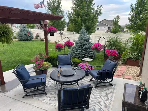 Exterior - 10101 Bradbury St, Firestone, CO 80504 photo 5 of 7