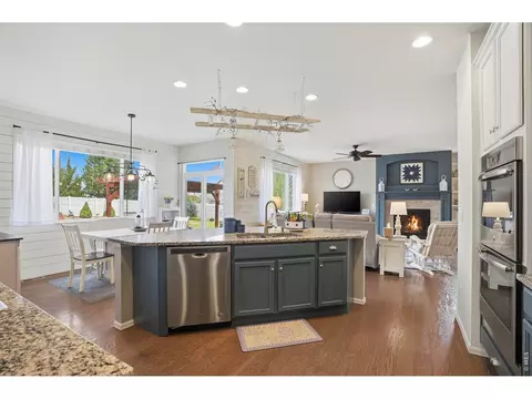 Kitchen - 10101 Bradbury St, Firestone, CO 80504 photo 4 of 4