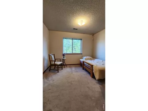 Bedroom - 6239 Willow Ln, Boulder, CO 80301 photo 3 of 3