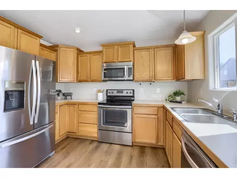 Kitchen - 2827 40th Ave, Greeley, CO 80634 photo 2 of 4