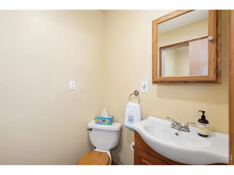 Bath - 1225 N 4th St, Berthoud, CO 80513 photo 1 of 2