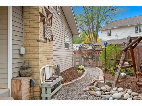 Exterior - 1225 N 4th St, Berthoud, CO 80513 photo 8 of 22