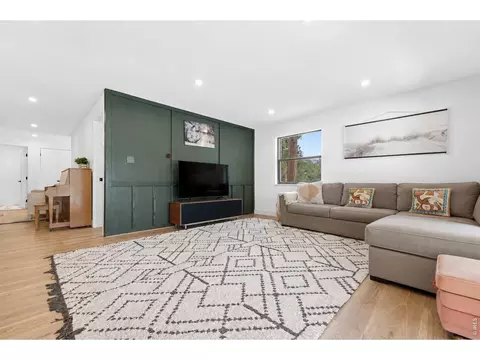 Living - 118 Crooked Spur, Boulder, CO 80302 photo 1 of 2