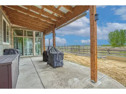 Exterior - 1647 Stoll Dr, Windsor, CO 80550 photo 6 of 10