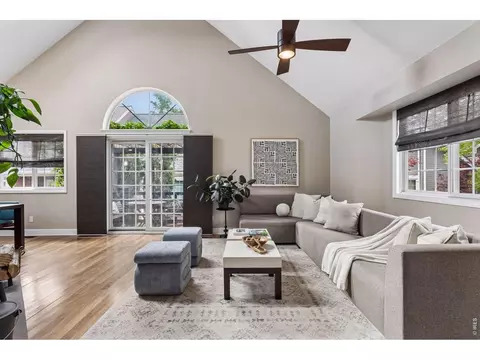 Living - 4862 Curie Ct, Boulder, CO 80301 photo 2 of 7