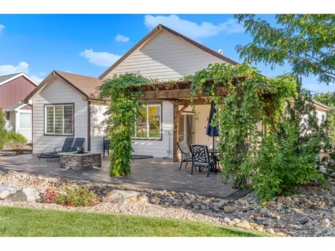 Exterior - 2047 Bayfront Dr, Windsor, CO 80550 photo 5 of 8