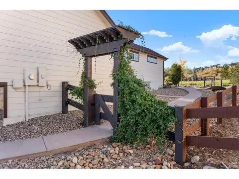 Exterior - 2047 Bayfront Dr, Windsor, CO 80550 photo 6 of 8