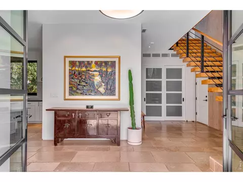 Entry Way - 3633 Broadway St, Boulder, CO 80304 photo 2 of 2