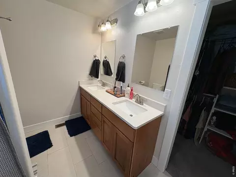 Bath - 102 Seventh Ave, Wiggins, CO 80654 photo 4 of 4