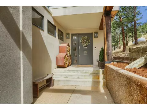 Entry Way - 153 Poorman Rd, Boulder, CO 80302 photo 1 of 3