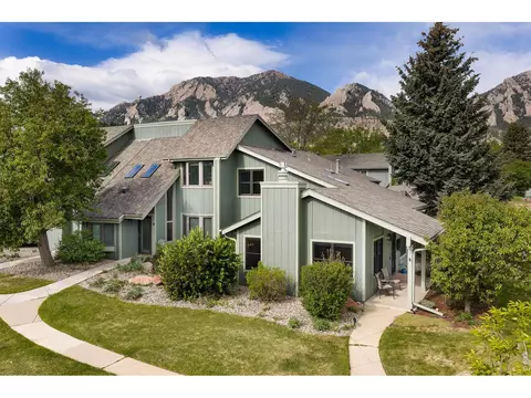 17 Benthaven Pl, Boulder, CO 80305