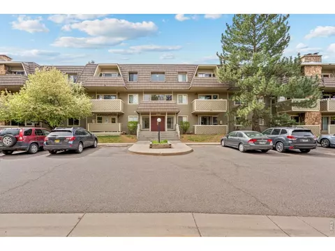 3120 Corona Trl #L-206, Boulder, CO 80301