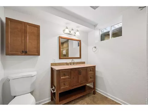 Bath - 7232 W 67th Pl, Arvada, CO 80003 photo 2 of 2