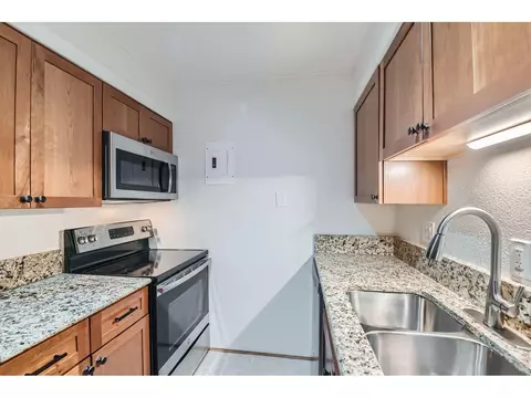 Kitchen - 2227 Canyon Blvd #B-253, Boulder, CO 80302 photo 5 of 5