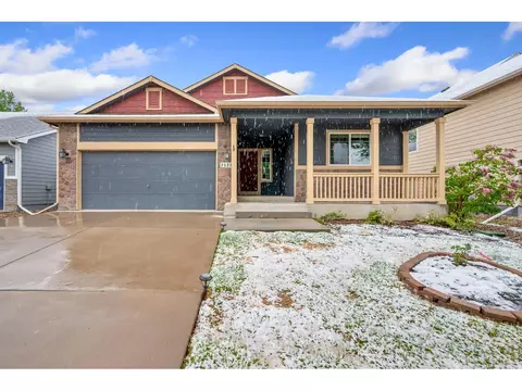 2525 Lynnhaven Ln, Fort Collins, CO 80524