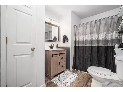 Bath - 2601 Alpine Ave, Greeley, CO 80631 photo 1 of 2