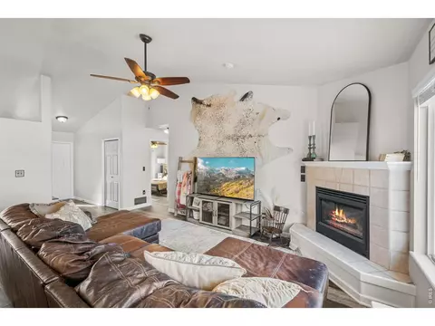 917 N 7th Pl, Johnstown, CO 80534