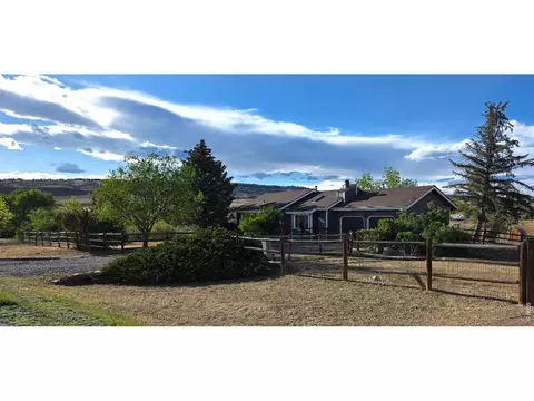 5308 Beverly Dr, Berthoud, CO 80513
