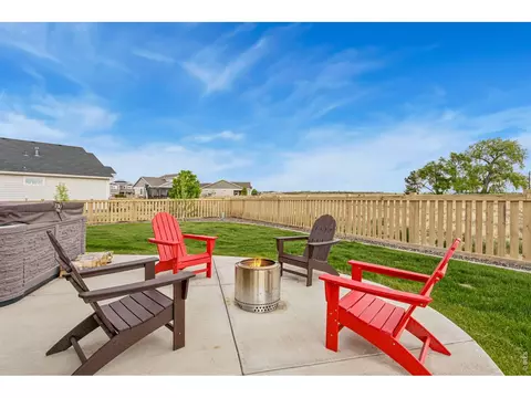 Exterior - 7161 Silver Ct, Timnath, CO 80547 photo 6 of 8