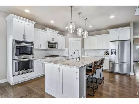 Kitchen - 7161 Silver Ct, Timnath, CO 80547 photo 2 of 4