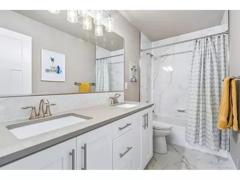 Bath - 7161 Silver Ct, Timnath, CO 80547 photo 4 of 5