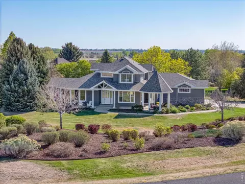 9055 Fieldcrest Ln, Longmont, CO 80503