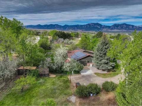 141 Ponderosa Dr, Boulder, CO 80303