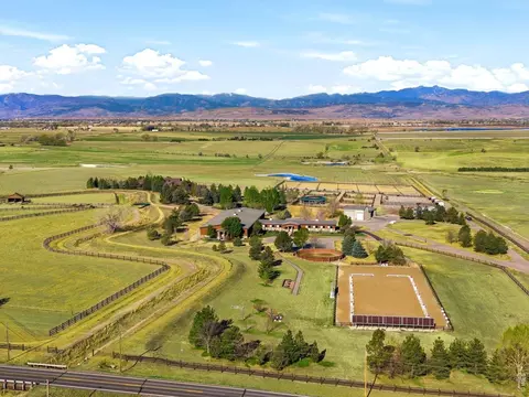 15383 E County Line Rd, Berthoud, CO 80513 photo 2