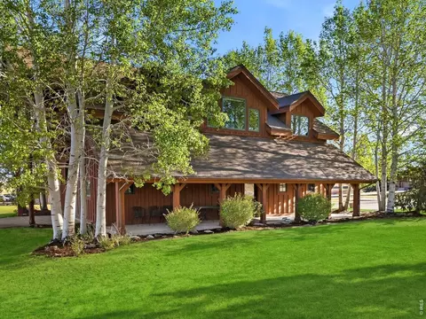 15383 E County Line Rd, Berthoud, CO 80513 photo 39