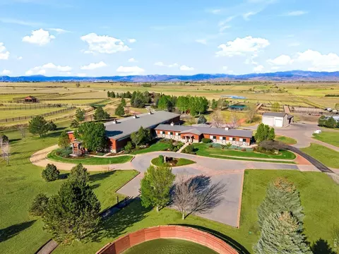 15383 E County Line Rd, Berthoud, CO 80513 photo 5