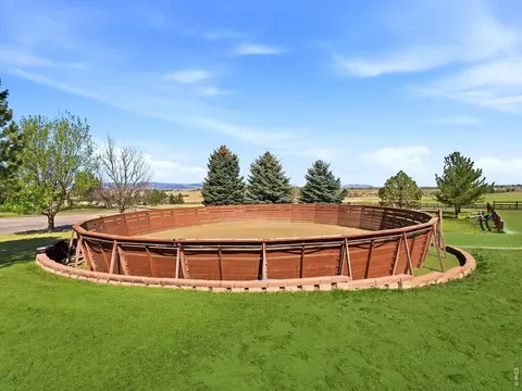 15383 E County Line Rd, Berthoud, CO 80513 photo 6