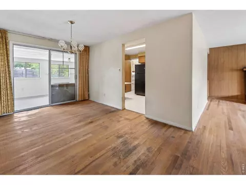 Living - 4700 Shawnee Pl, Boulder, CO 80303 photo 6 of 7