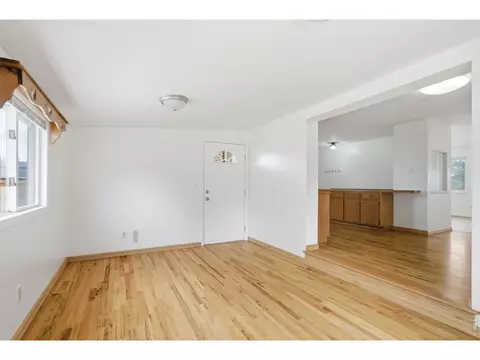 Living - 507 31st Ave, Greeley, CO 80634 photo 7 of 9
