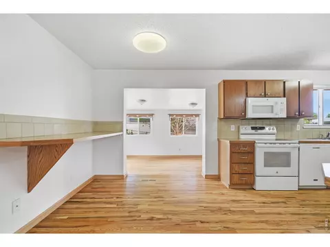 Kitchen - 507 31st Ave, Greeley, CO 80634 photo 4 of 4