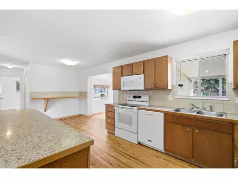 Kitchen - 507 31st Ave, Greeley, CO 80634 photo 3 of 4