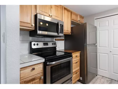 Kitchen - 3275 34th St # 77, Boulder, CO 80301 photo 2 of 7
