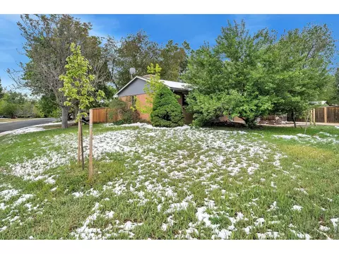 Exterior - 1060 35th St, Boulder, CO 80303 photo 2 of 3