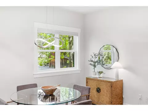 Dining - 2056 Walnut St #B, Boulder, CO 80302 photo 2 of 4