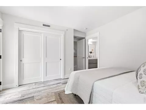 Bedroom - 2056 Walnut St #B, Boulder, CO 80302 photo 2 of 8