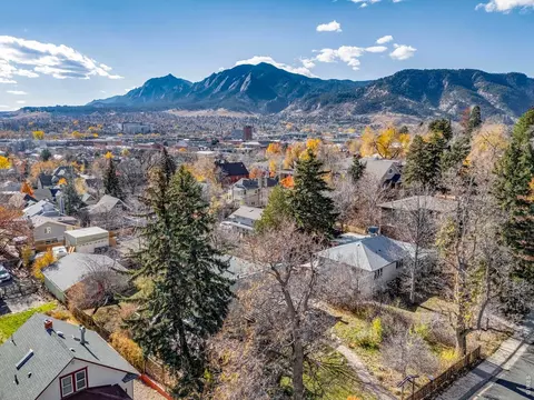 View/Area - 1730 Bluff St, Boulder, CO 80304 photo 3 of 6