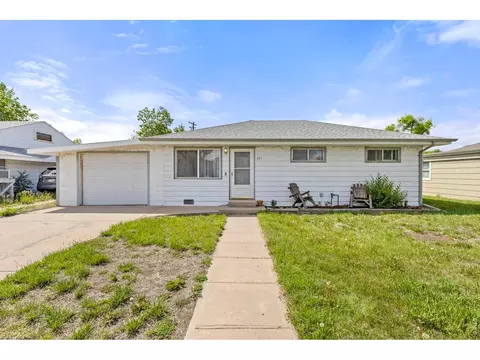 201 N 4th St, La Salle, CO 80645