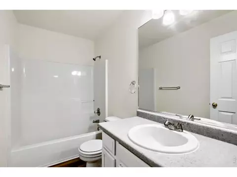 Bath - 3932 Falcon Ln, Evans, CO 80620 photo 2 of 3