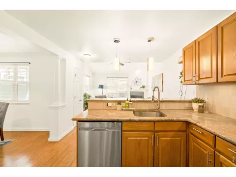 Kitchen - 3077 29th St #105, Boulder, CO 80301 photo 5 of 9