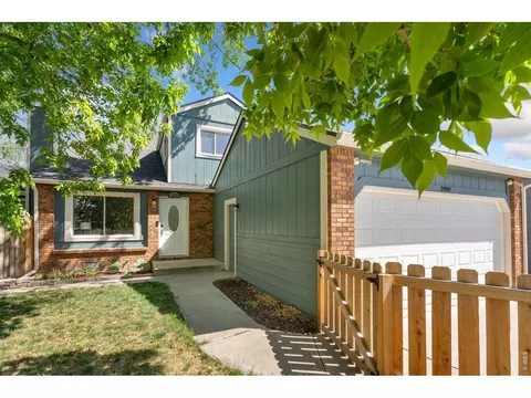 2989 8th St, Loveland, CO 80537