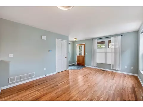 Living - 2612 Thornbird Pl, Boulder, CO 80304 photo 2 of 4
