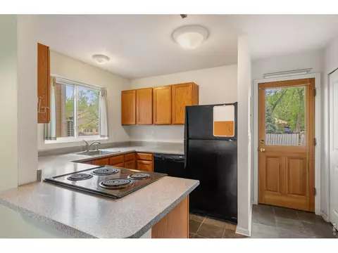 Kitchen - 2612 Thornbird Pl, Boulder, CO 80304 photo 1 of 3