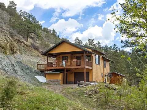 Exterior - 1002 Streamside Dr, Glen Haven, CO 80532 photo 7 of 9