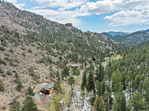 View/Area - 1002 Streamside Dr, Glen Haven, CO 80532 photo 2 of 5